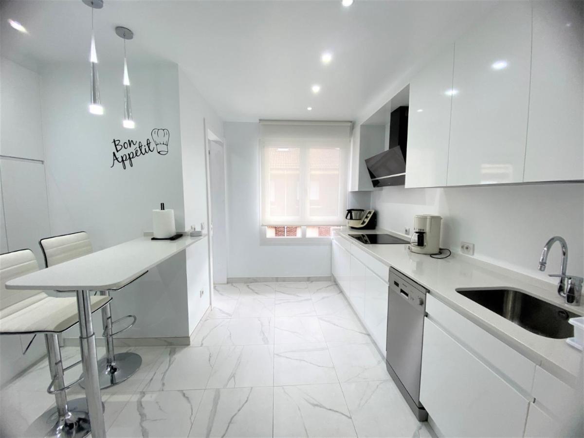 Atico Lujo Llanes Apartment Exterior foto